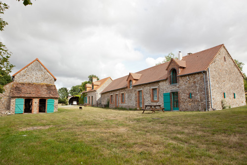 Accueil De Randonneurs Au Sein D'Une Ferme Équestre