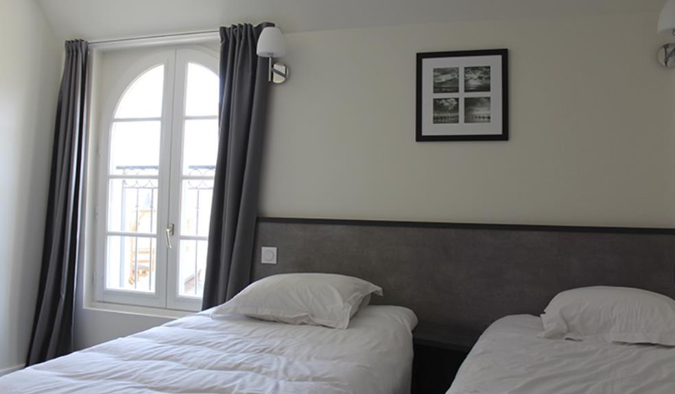 HLO-53-Beausejour - chambre