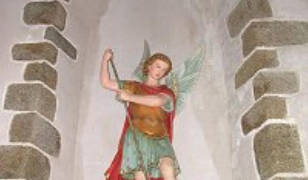 Archange St Michel - Chapelle du Montaigu