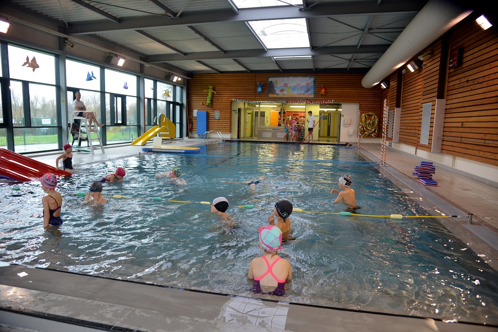 Piscine-Saint-Andre-des-Eaux--Christian-ROBERT-CARENE