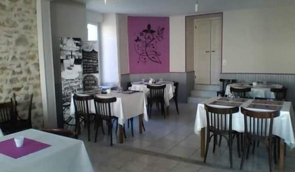 RES53- restaurant la Charnie1