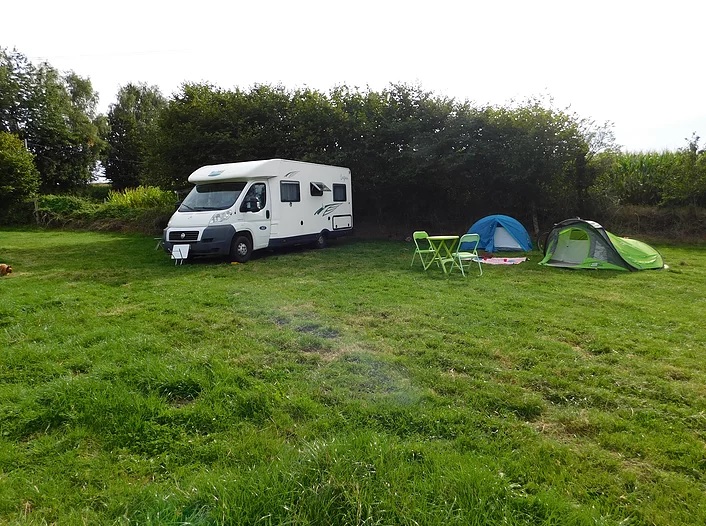 camping ferme ernée