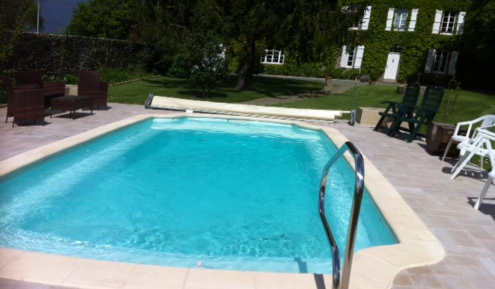 HLO53_CH Hôtes Le Rocher - Piscine